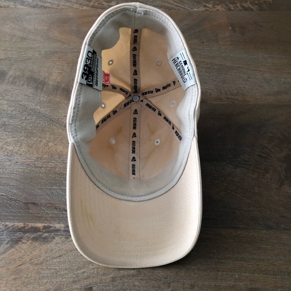 New York Yankees Genuine Cap - Picture 5 of 7